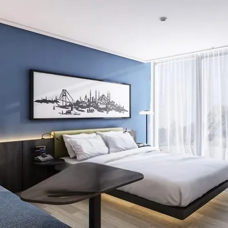 Express - Airport Arnavutkoy By Ihg Otel 4*