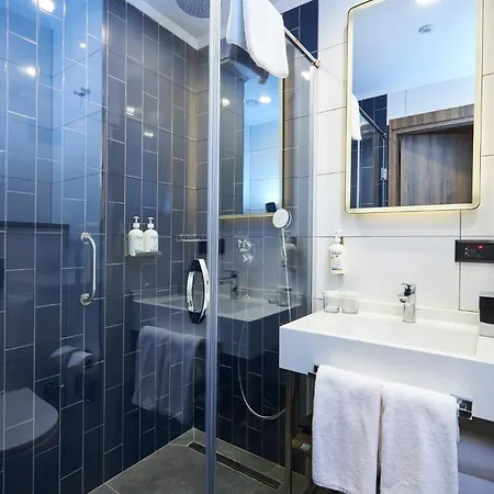 Express - Airport Arnavutkoy By Ihg 4* İstanbul