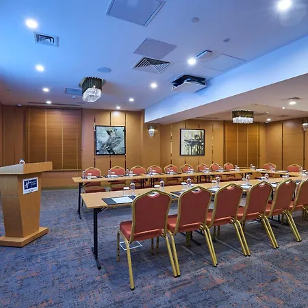 Express - Airport Arnavutkoy By Ihg İstanbul