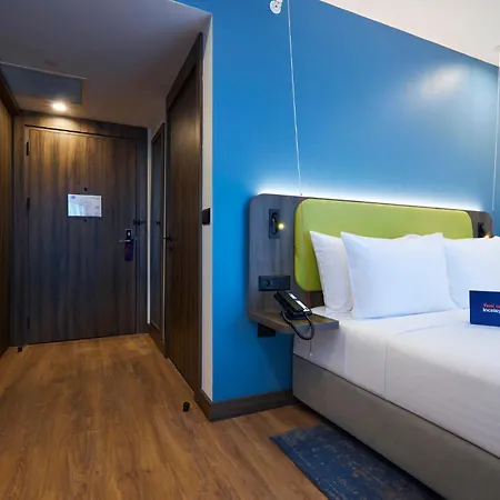 Express - Airport Arnavutkoy By Ihg İstanbul