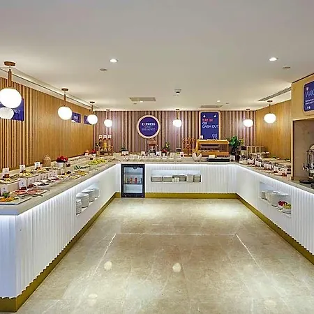Express - Airport Arnavutkoy By Ihg