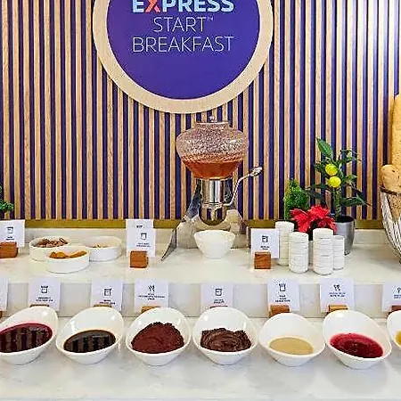 Express - Airport Arnavutkoy By Ihg