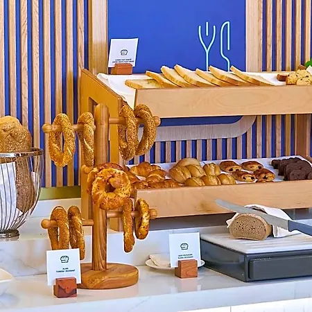 Express - Airport Arnavutkoy By Ihg Stambuł