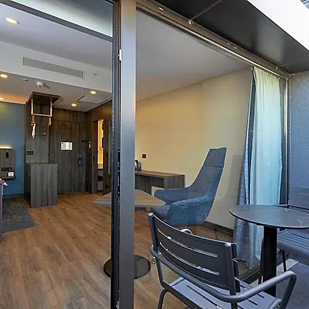 Express - Airport Arnavutkoy By Ihg 4*