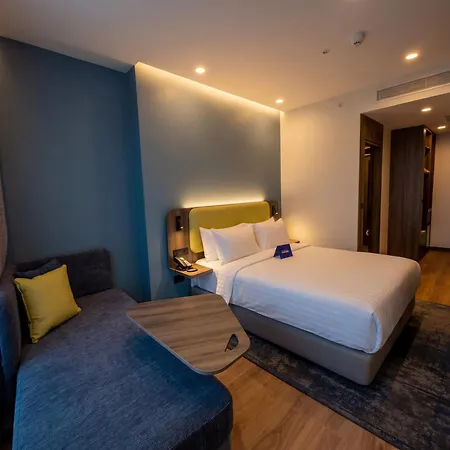 Express - Airport Arnavutkoy By Ihg Отель