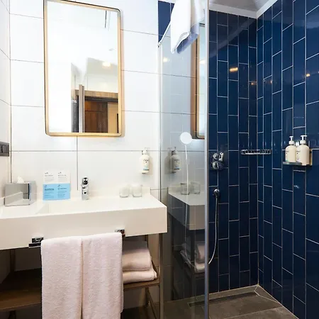 Express - Airport Arnavutkoy By Ihg 4*
