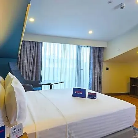 Express - Airport Arnavutkoy By Ihg Hotel Istanbulská provincie