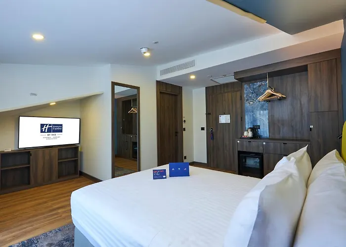 Express - Airport Arnavutkoy By Ihg 4*