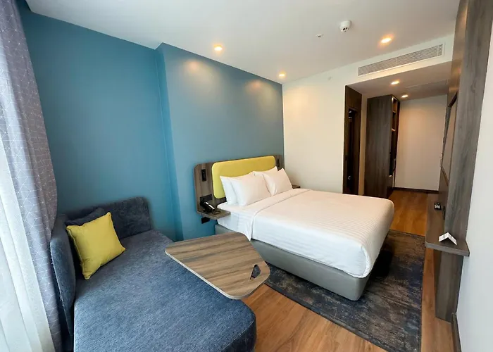 Express - Airport Arnavutkoy By Ihg 酒店 4*