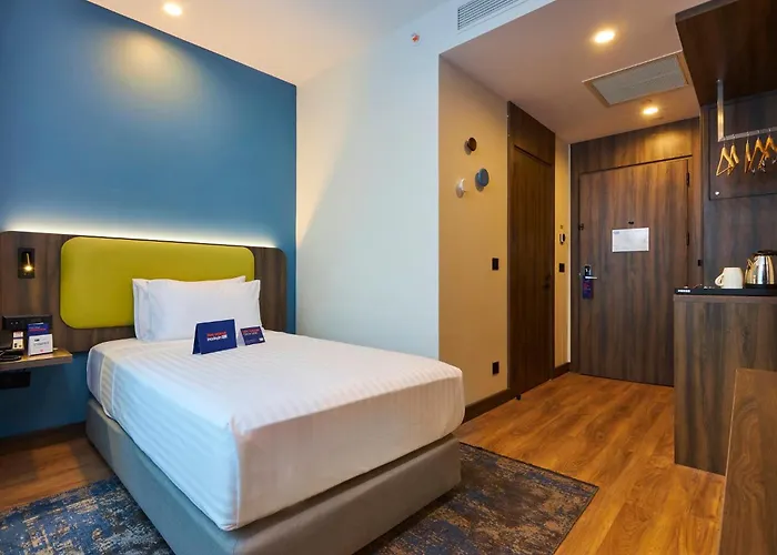 Express - Airport Arnavutkoy By Ihg Hotel 4*