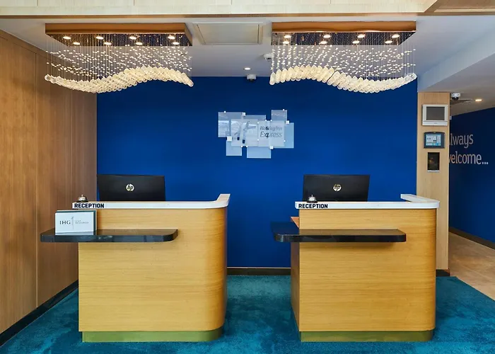 Hotel Express - Airport Arnavutkoy By Ihg