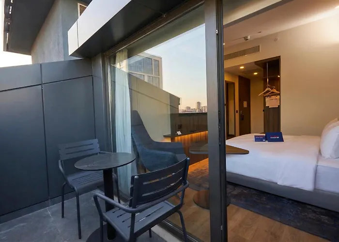 Hotel Express - Airport Arnavutkoy By Ihg