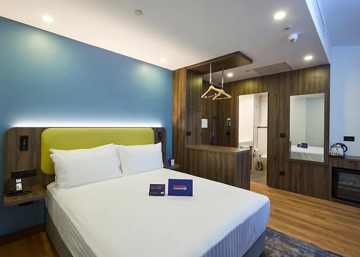 Express - Airport Arnavutkoy By Ihg Hotel Istanbul