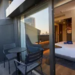 Отель Express - Airport Arnavutkoy By Ihg